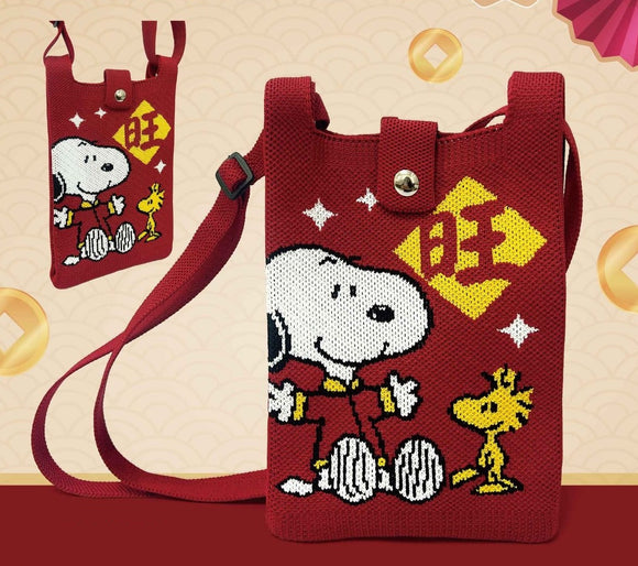 *Pre-Order* Peanuts Snoopy LNY Knitted Bag