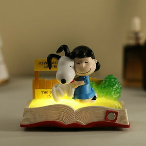 Peanuts Snoopy & Lucy "Hugs" Night Light