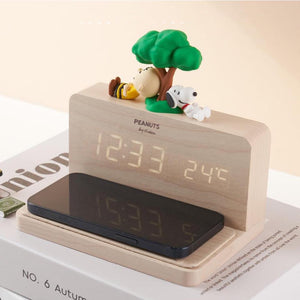 *Pre-Order* Peanuts Snoopy & Charlie Brown Charging Dock Alarm Clock