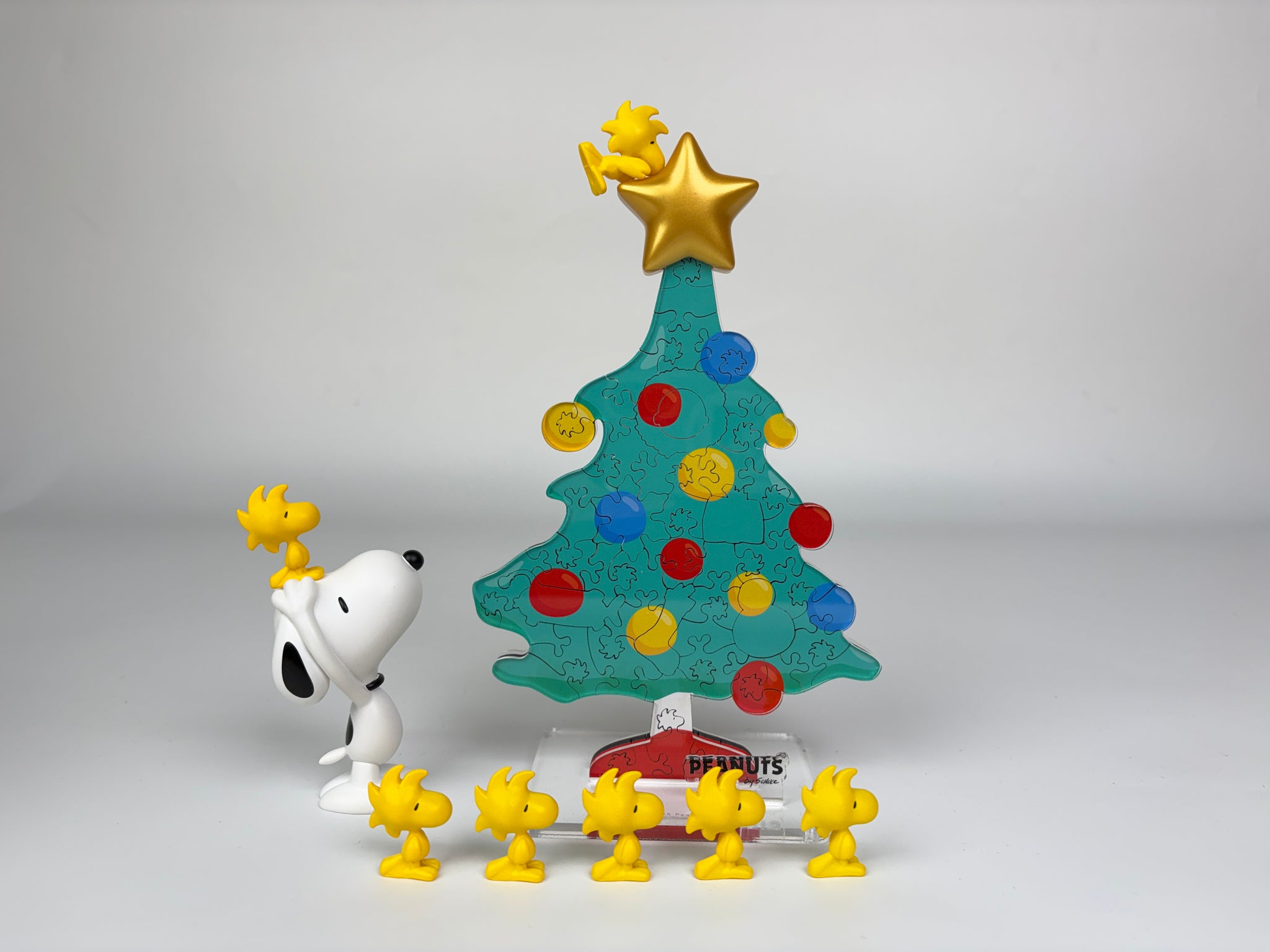 Peanuts Snoopy “Festive Joy” Christmas Tree Puzzle & Figurine Set