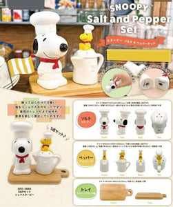 *Pre-Order* Peanuts Snoopy Salt 'n Pepper Shaker Set