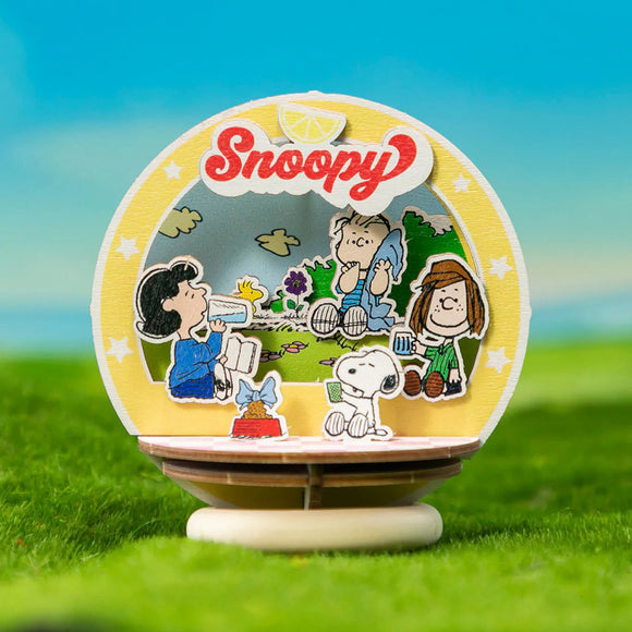 Peanuts Snoopy “Picnic Party” Wooden Puzzle