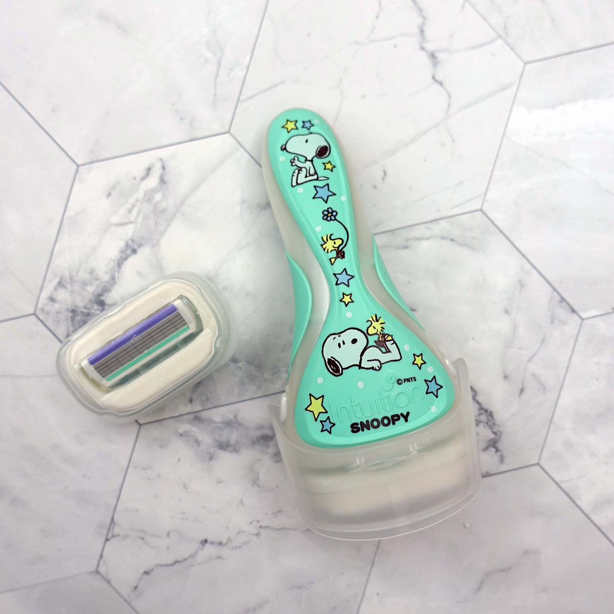 Peanuts Snoopy Schick Intuition Razor Glam Pack | SNPY ONLY