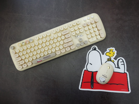 Snoopy Keyless Script Peanuts Snoopy Wireless Keyboard & Mouse Set | SNPY ONLY