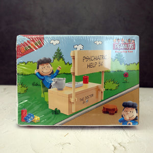 Peanuts Snoopy Lucy Van Pelt Building Block Set