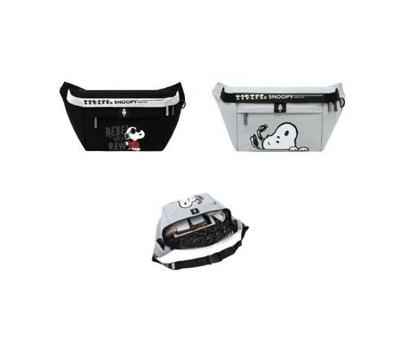 *Pre-Order* Peanuts Snoopy Crossbody Bag - 2 Var.