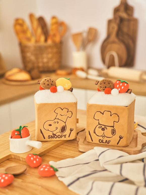 *Pre-Order* Peanuts Snoopy / Olaf “Bakery Loaf” Plush Storage Box - 2 Var.