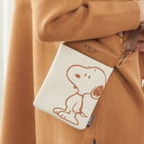 Peanuts Snoopy "Idling" Phone Crossbody Bag (White)