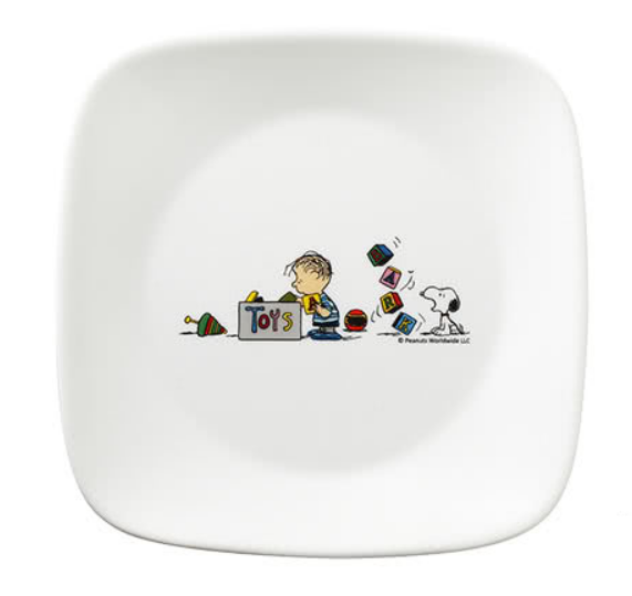 Corelle Peanuts Snoopy 6 Inch Square Plate