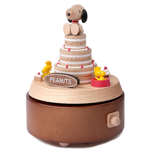 Snoopy & Woodstock Birthday Cake Music Box
