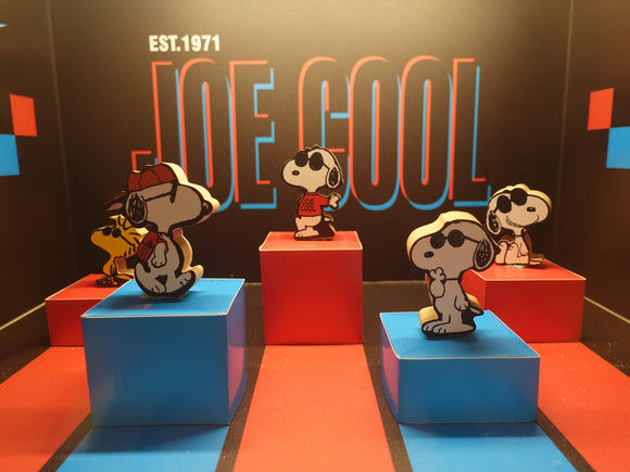Peanuts Snoopy Joe Cool Wooden Figurine Set