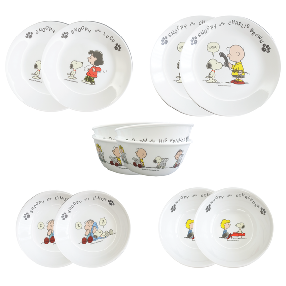 Last one! Limited Edition Corelle Peanuts Snoopy 12 PC Set
